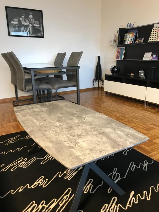 Apartment Koeln Deutz エクステリア 写真
